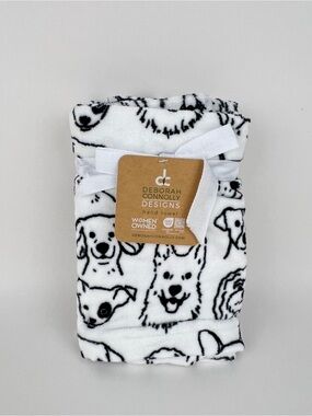 Deborah Connolly Hand Towel Dog Print Black White Soft Velour Cotton 2 Pc NEW